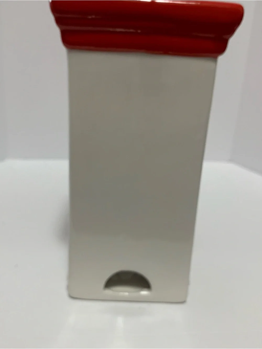 Target Spritz Valentine White and Red Ceramic Decorative House